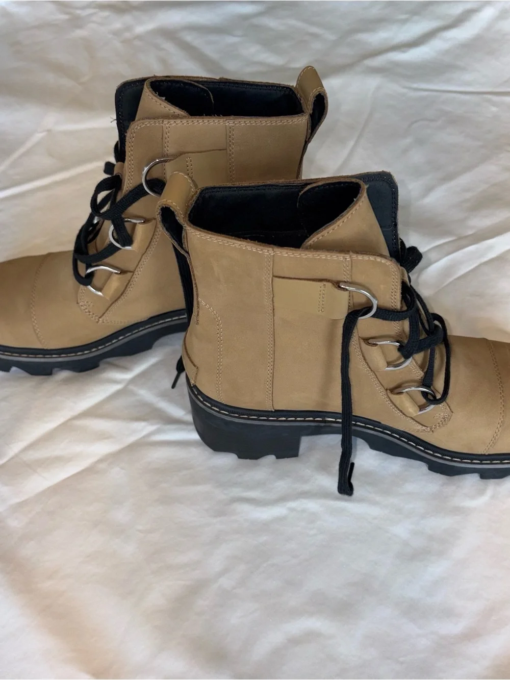 Sorel Waterproof Leather Bootie, size 10.5 Buff/Natural, Suede NWOTs
